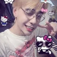 Lê Quang Hùng ( phone)