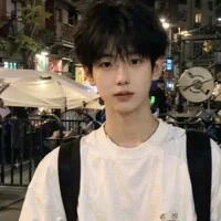 Lâm Hải Phong (em trai nu9)