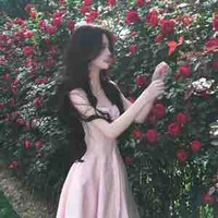 Nguyễn Hồ Anh• Mẹ Quang Anh