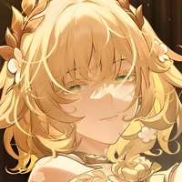 Hinari Momoka