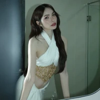 Charlotte Austin ----Nàng