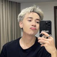 Lê quang hùng