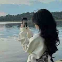 Hồng Nhung 