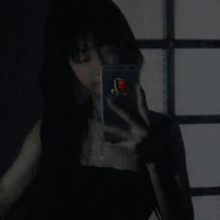 chị2( báo)