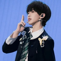 Tả Kỳ Hàm_cậu_