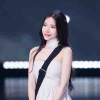 Nguyễn Hoàng Ly