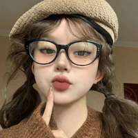 Valadi Selena