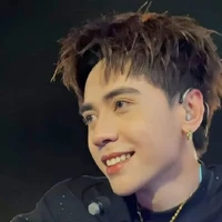 Quang Hùng