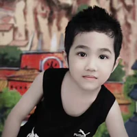 Hoàng Đức Duy//lúc bé//