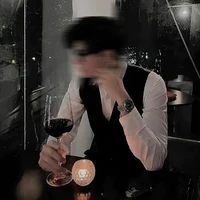 Hoàng Đức Minh/Bố Đức Duy