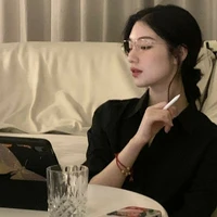 Nhã Hy Nguyệt