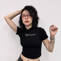 Nguyễn Khoa Tóc Tiên(chị)