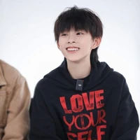 Trần Tư Hãn:anh