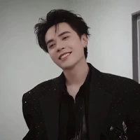 Lê quang hùng