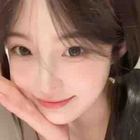 Hoàng Gia Tiểu Kha 