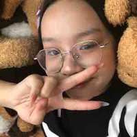 Lyn Lyn ( tác giả )