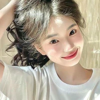 Hạ Gia Linh (em gái cậu)