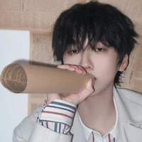 Nhiếp Vĩ Thần_Hắn