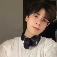 Quang Hùng(phone)