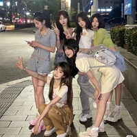 nhóm người nào đó 