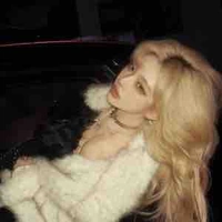 Giáo Viên - Tuệ Thư