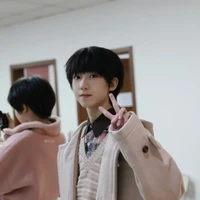 dương bác văn-gã