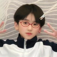 Tả Kỳ Hàm ( lúc nhỏ)