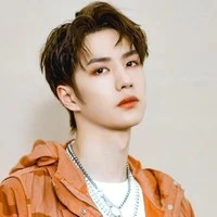 vương nhất bác