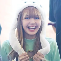 Lalisa Manobal ( Lili )