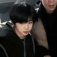 Trương Hàm Thụy