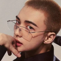 @hyunjinnnnnn