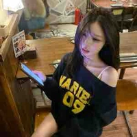 Diệp Hoàng Giai Y