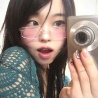 Kwon Ahn Yeong - chị gái em.