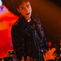 Nguyễn Quang Hùng - Quang hồng