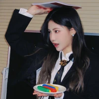 Viên Nhất Kỳ_nàng