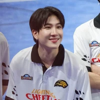 khao tung Thanawat (y)