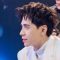 lê quang hùng