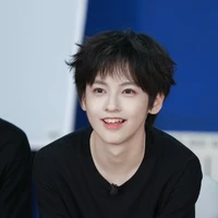 Dương Hàm Bác