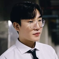 Park Jeahyuk)( ruler )📏