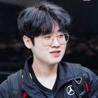 Choi Wooje ( Zeus) 🐥