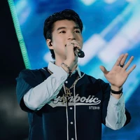 Hiếu thứ hai (trần minh hiếu)