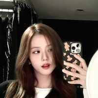 Kim Jisoo [ Chị]
