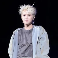 Hoàng Đức Duy ( CAPTAIN BOY)