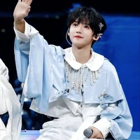 Trương Dịch Nhiên _n_