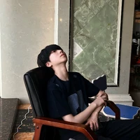 Nhiếp Vĩ Thần