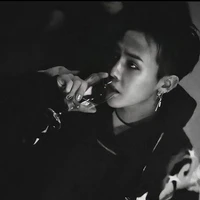 Kwon Ji Yong - cậu