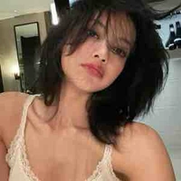 Lisa chị kook