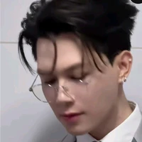 Bùi Anh Tú(atus)