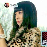 Mẹ JiYong