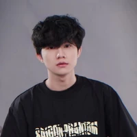 Ngọc Quý/Quý báu